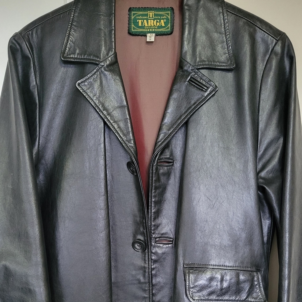 Men's leather jacket,  made in England.  Size is medium.  Very good condition.